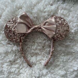 Disney Rose Gold Sequin Minnie Mouse Ears Headband